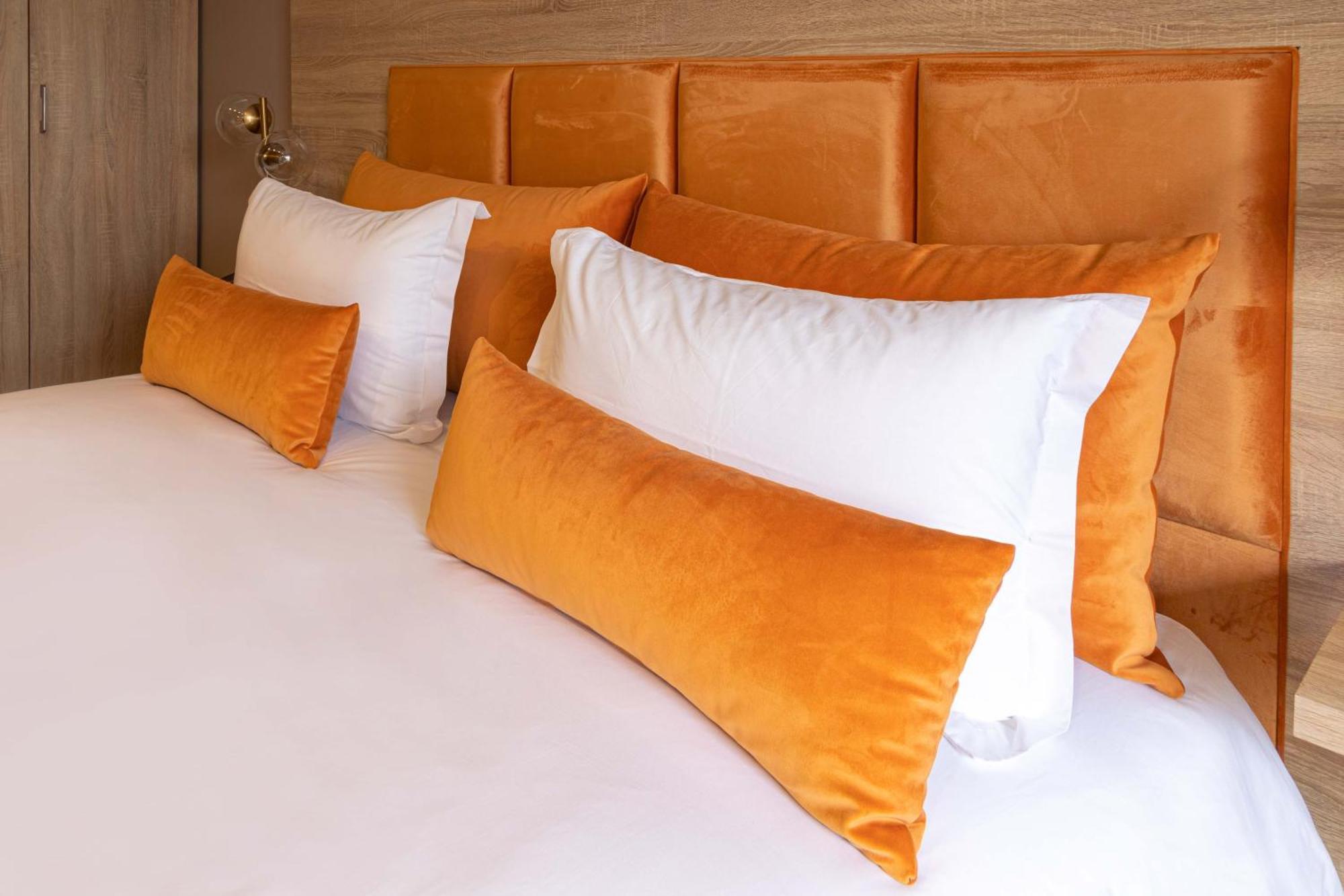 Rent-inn Boutique Hotel 4*